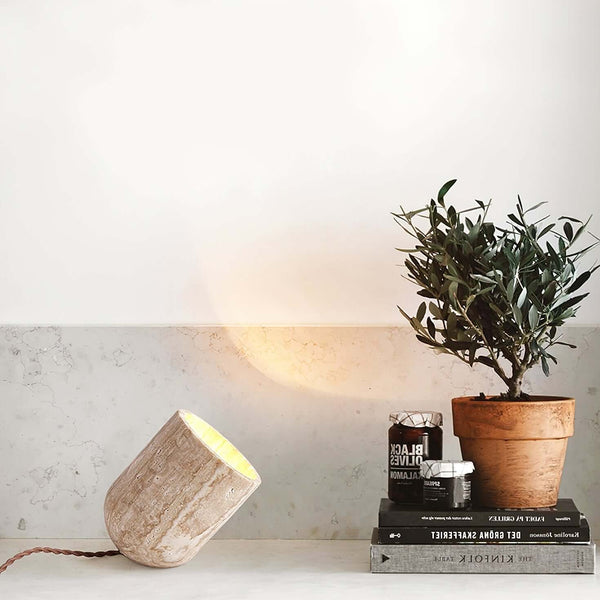 Amidori Table Lamp – High Quality, Modern Style Art Decorative Lamp | Alsolight