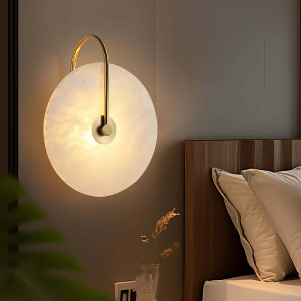 Slanciu Round Alabaster Wall Light – Elegant Brass Accent Lamp | Alsolight