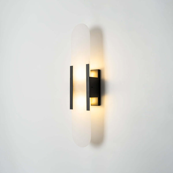 Slanciu Wall Light – Handcrafted Alabaster & Brass Wall Lamp | Alsolight